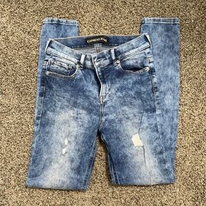 Express Distressed Jeans